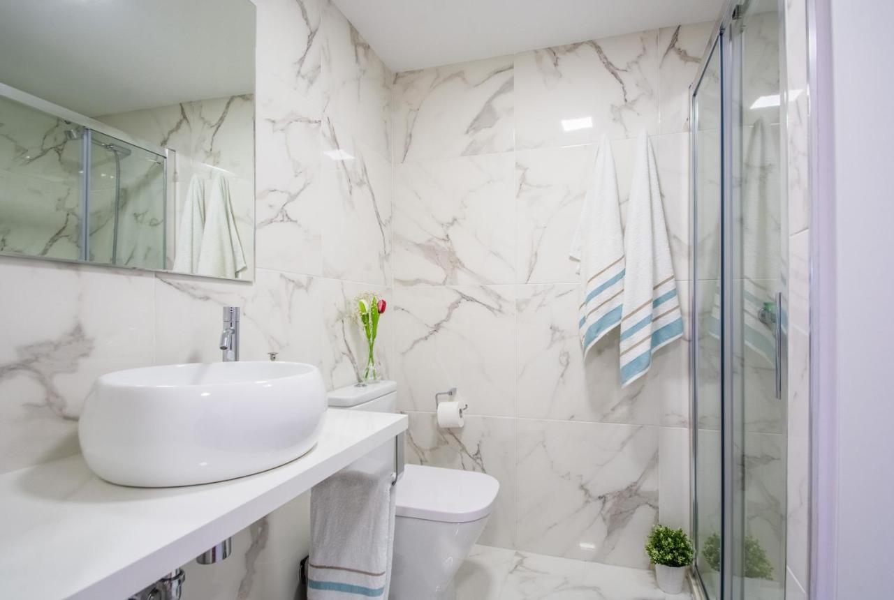 Апартаменты Esmeralda, Pet Friendly, Sea View, Wifi, Near The Beach Ла-Кала-де-Михас Экстерьер фото