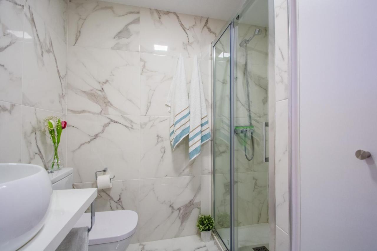 Апартаменты Esmeralda, Pet Friendly, Sea View, Wifi, Near The Beach Ла-Кала-де-Михас Экстерьер фото